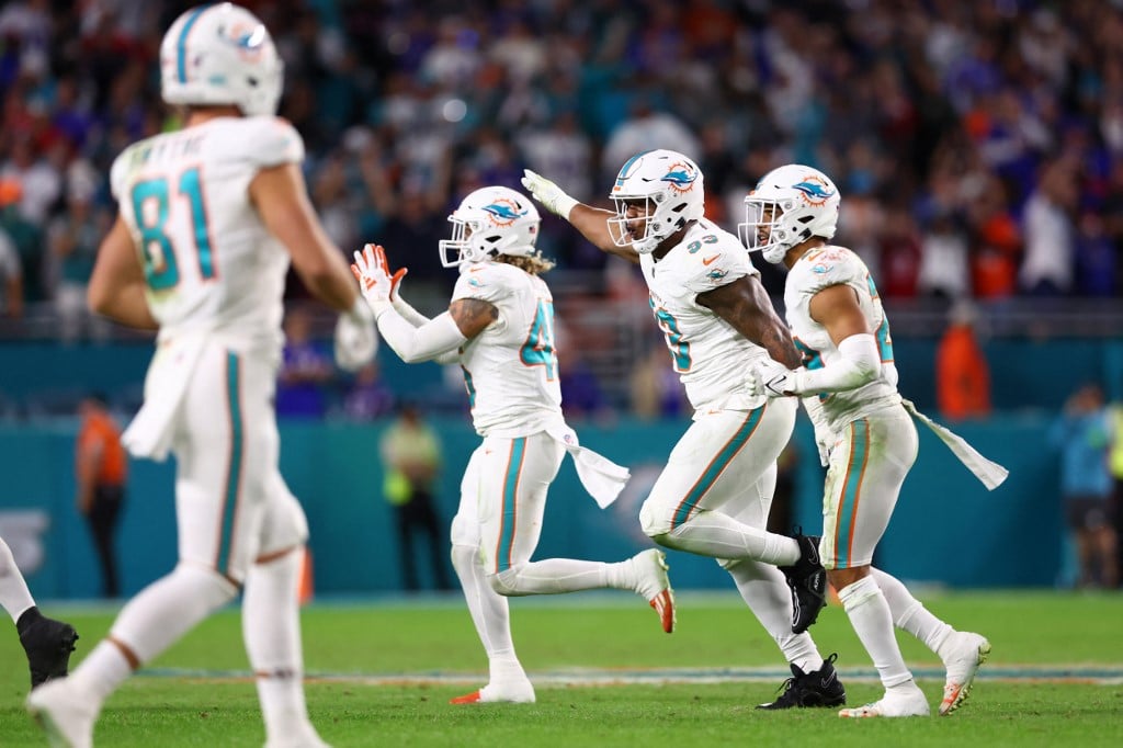 Miami Dolphins Players Celebrate v Buffalo Bills