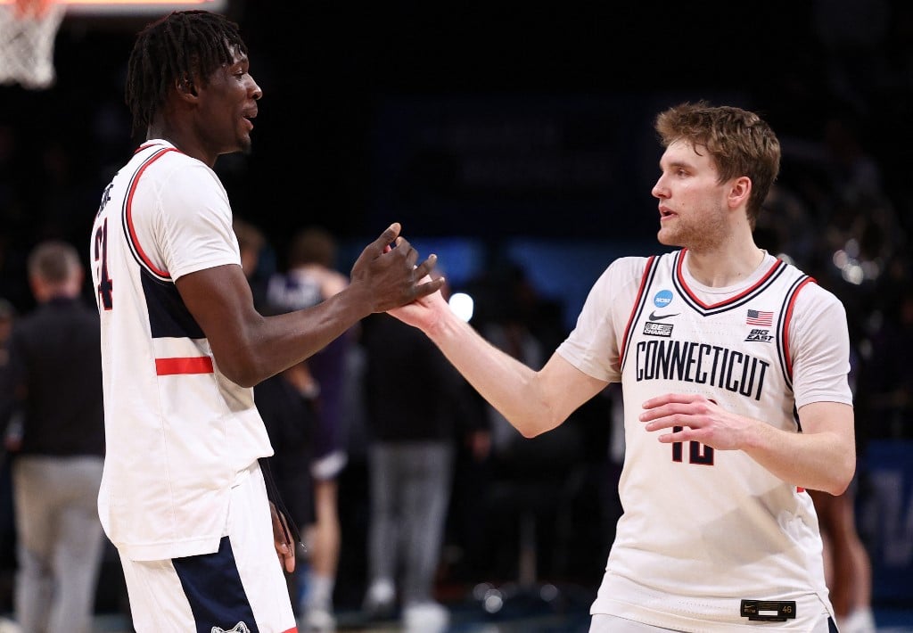 Cam Spencer and Youssouf Singare Connecticut Huskies