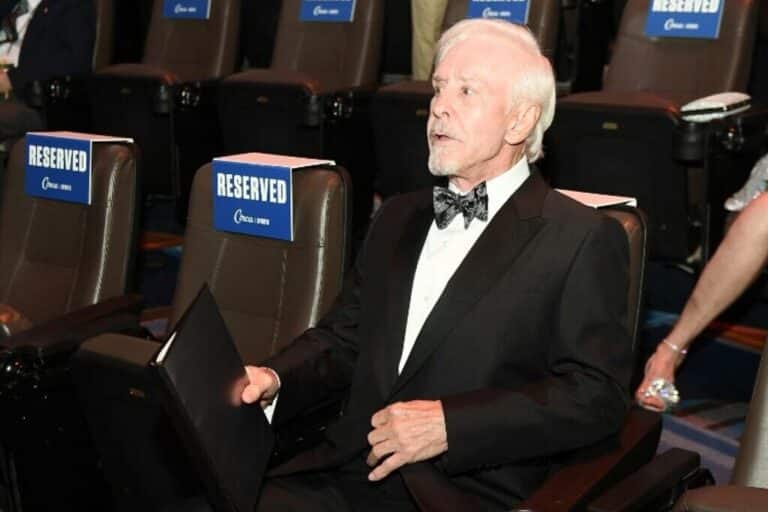 Billy Walters Attends the Sports Gambling Hall of Fame