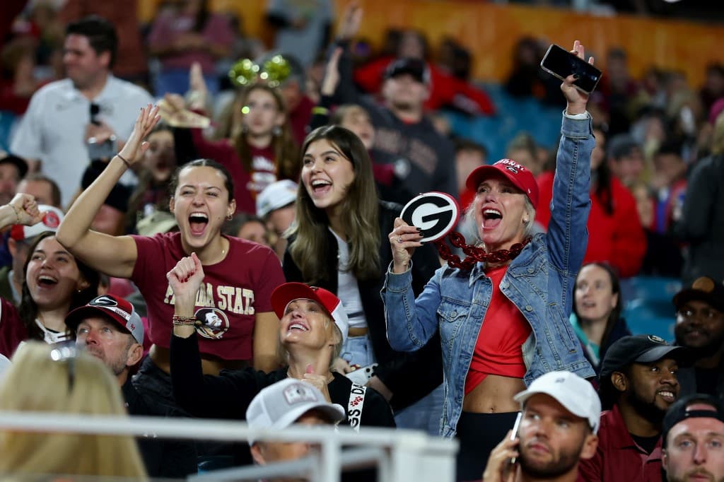 Georgia Bulldogs Fans Capital One Orange Bowl