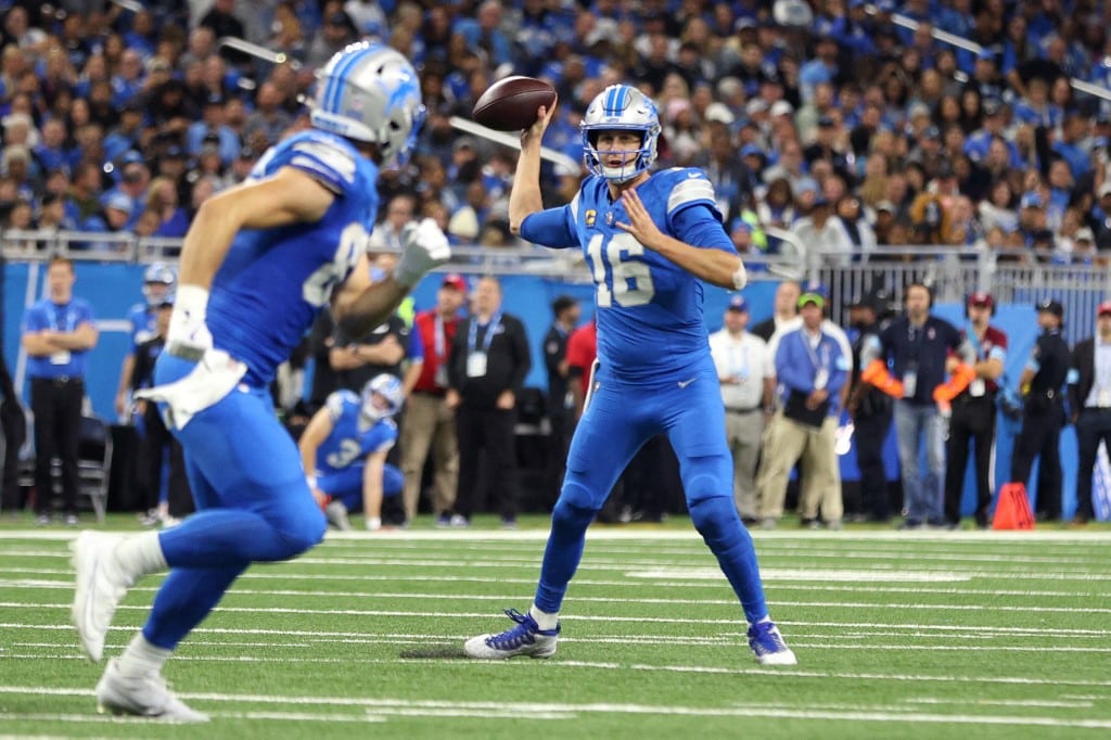 Tennessee Titans v Detroit Lions