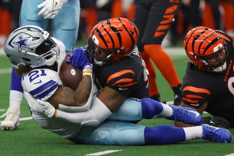 Ezekiel Elliott Dallas Cowboys v Bj Hill Cincinnati Bengals