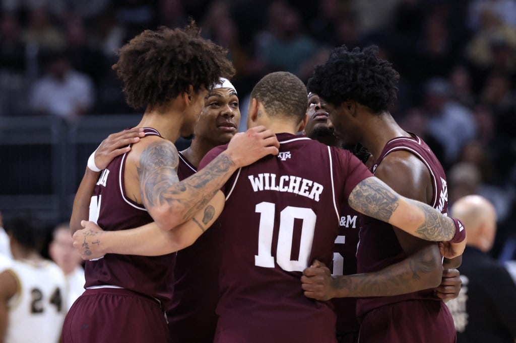 Texas A&M Aggies vs Purdue Boilermakers