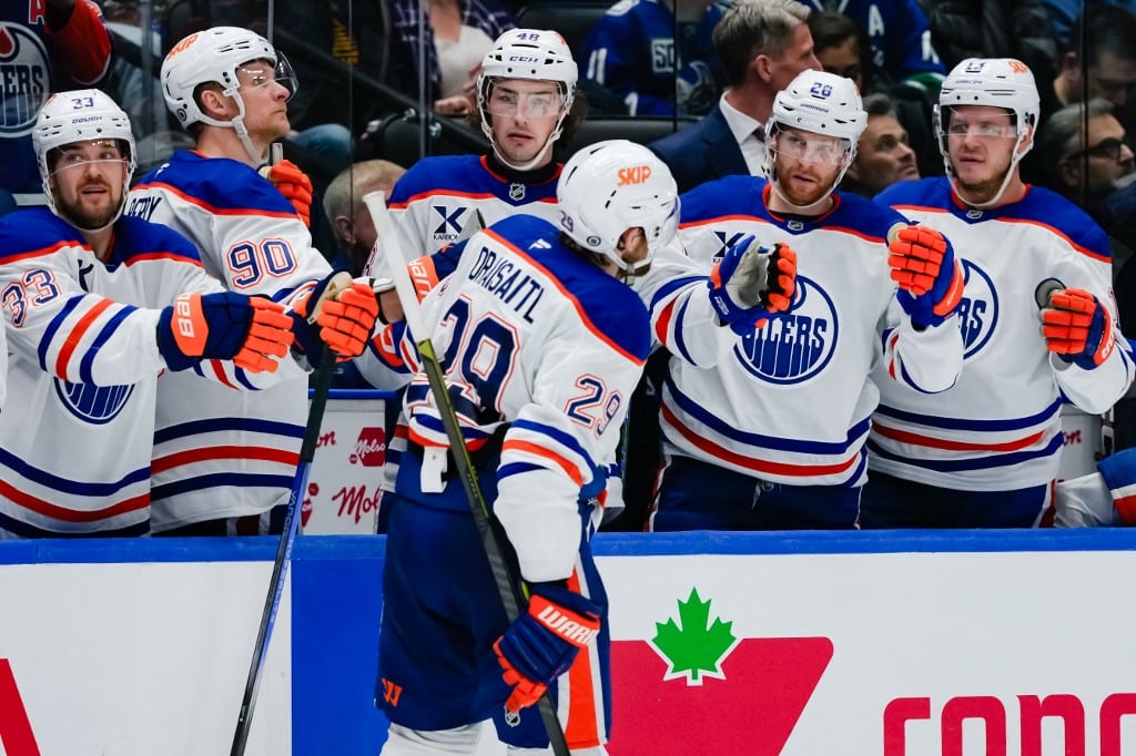 Leon Draisaitl Edmonton Oilers v Vancouver Canucks